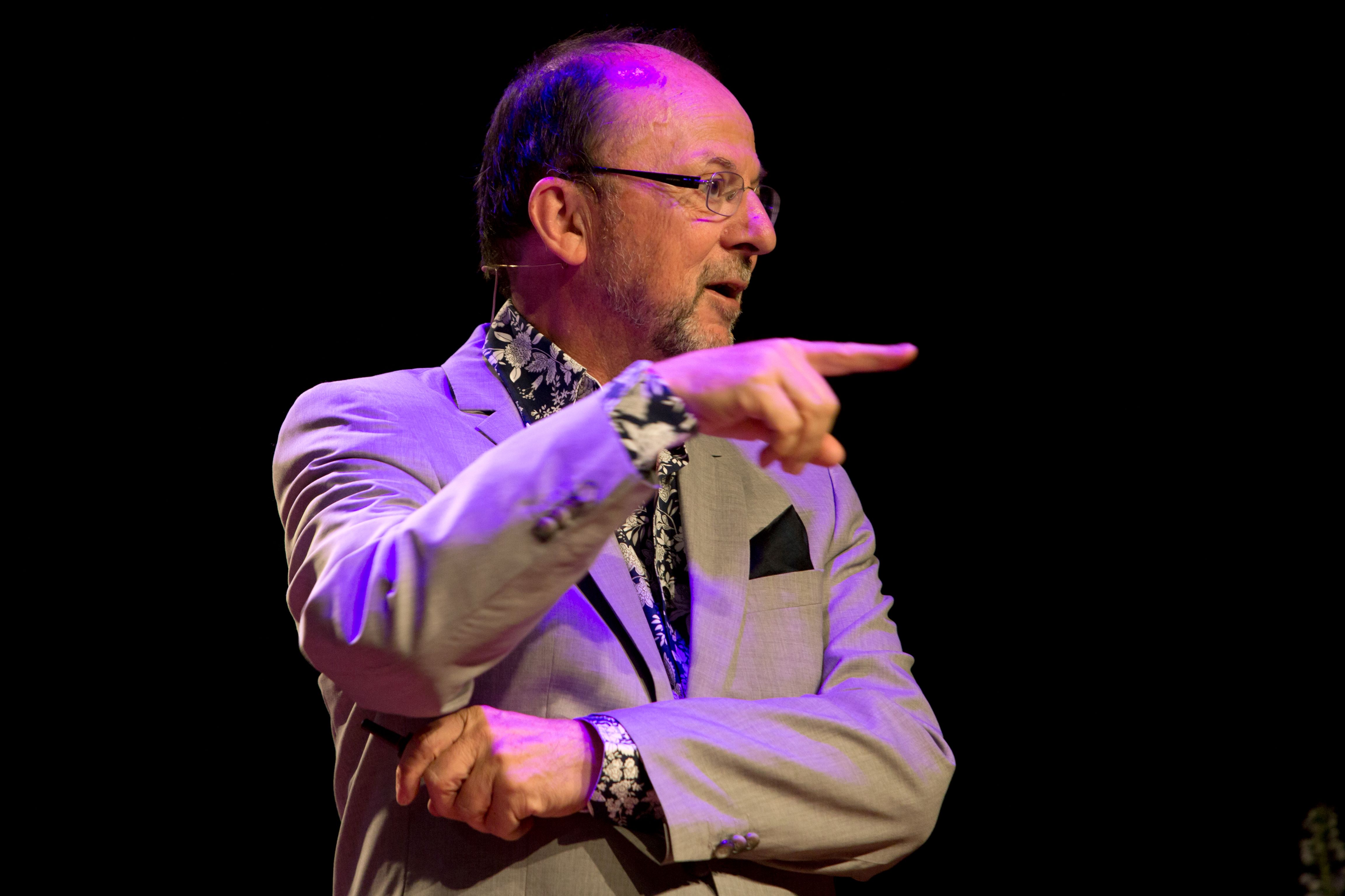 08 31 18.45 Schnabel Museum Lectures