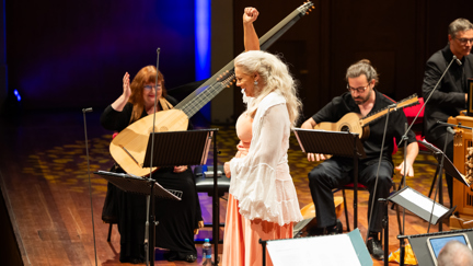 L'arpeggiata & Malena Ernmann © Marieke Wijntjes