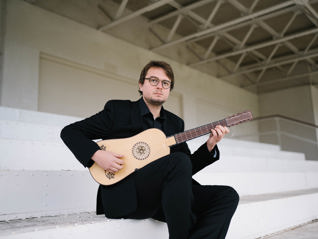 Fabfringe Jasper Bartling Lippina